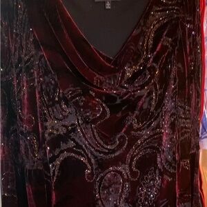 Carmen Marc Valvo Burgundy Velvet Evening Top NWOT